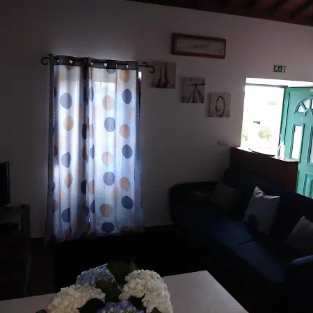 Semesterbostad Casa Dos Valentes