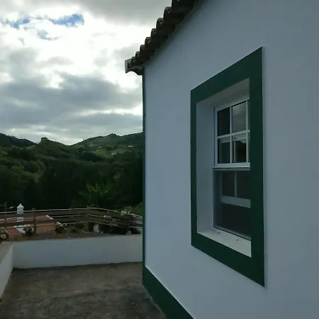 Semesterbostad Casa Dos Valentes Santo Espirito